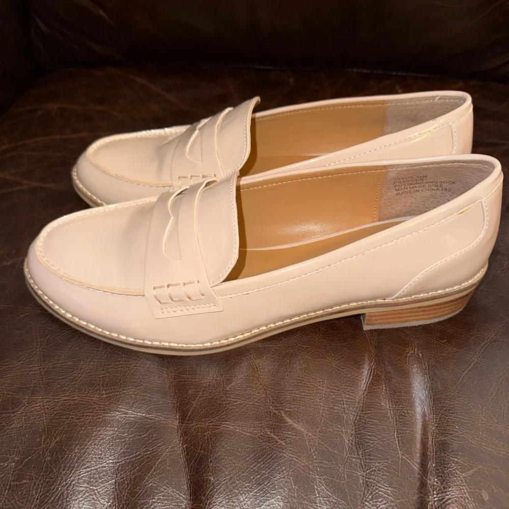 Steve Madden Blush Pink Loafers - Picture 2 of 4